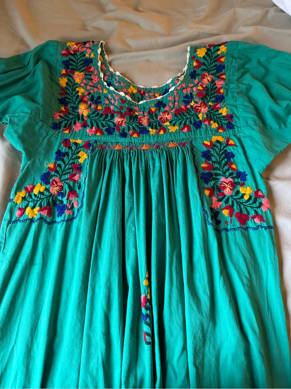 Vintage Mexican Oaxacan Embroidered Green Maxi Dress Long Sleeves Hippie S M - Picture 11 of 14